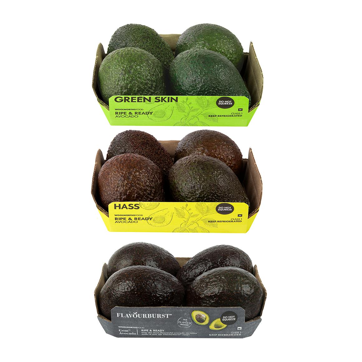 Hass and green-skin avocado varieties in Italian supermarket