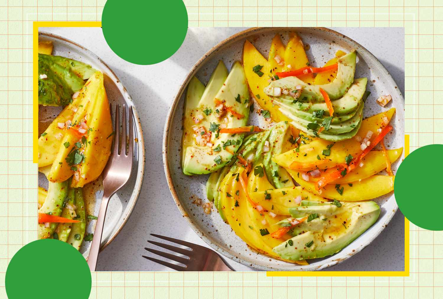 Healthy avocado meal in a fitness lifestyle context — avocados contain MUFAs that support visceral belly fat reduction when combined with a calorie-controlled diet